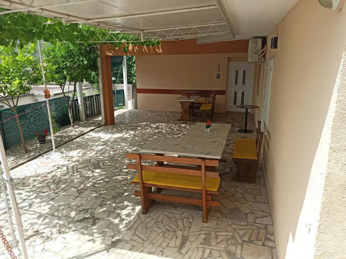 Apartmani - Sobe Cosic Неум Екстериор снимка