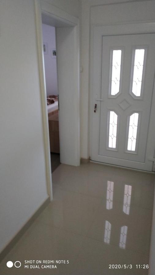 Apartmani - Sobe Cosic Неум Екстериор снимка